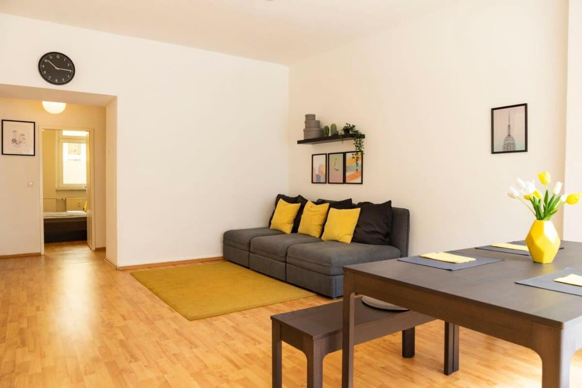 One Bedroom Apartment Berlin Neukoelln Kültér fotó