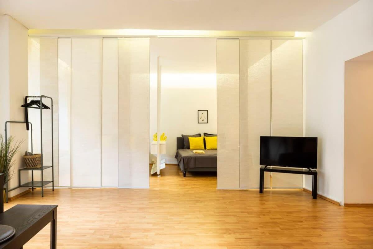 One Bedroom Apartment Berlin Neukoelln Kültér fotó